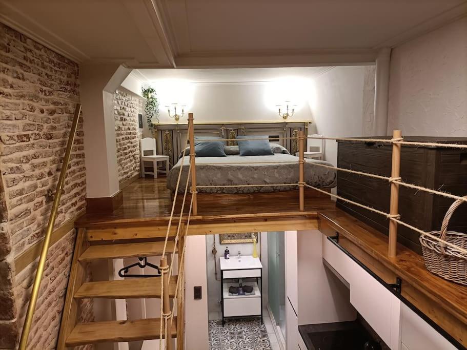 Apartamento Refuge In Madri